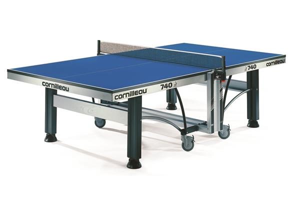 Table de ping-pong complète avec filet et raquettes, idéale pour les moments de détente et de loisirs au bureau ou dans les espaces de détente.