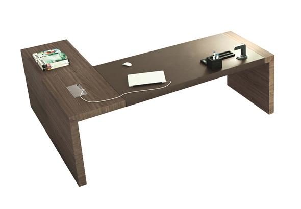 Vue d'ensemble du bureau de direction K10 en bois avec plateau épais et design moderne.
