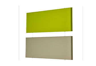Solution acoustique suspendue Silens Vertical, idéale pour améliorer le confort sonore des espaces de travail.
