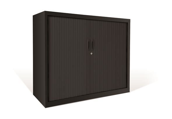 Vue d'ensemble de l'armoire à rideaux L102 cm, idéale pour optimiser le rangement dans les bureaux professionnels.