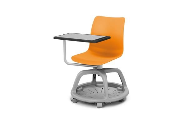 Chaise à roulettes Academy, conçue pour les learning centers 3.0. Avec son design ergonomique et sa mobilité facilitée par les roulettes, elle offre confort et flexibilité pour les environnements d'apprentissage modernes.