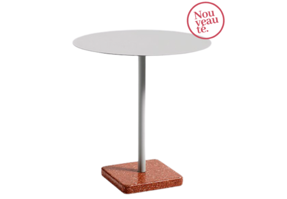 Aménagez votre espace extérieur avec style grâce à la table extérieure Outdura de Spark Office. Son design contemporain et ses finitions soignées en font un élément essentiel pour vos réceptions en plein air.