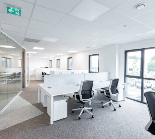 Transformez votre espace de travail en un environnement collaboratif efficace avec Spark Office. Découvrez nos solutions innovantes qui allient confort, fonctionnalité et esthétique pour inspirer la créativité et favoriser la collaboration au sein de votre équipe. Que ce soit pour aménager une salle de réunion dynamique ou créer des espaces de travail flexibles, Spark Office vous accompagne dans la réalisation de vos projets professionnels.