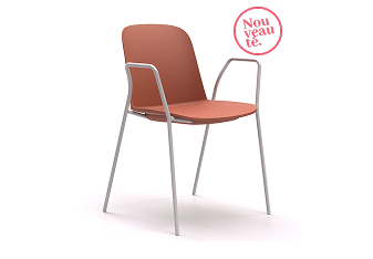 Chaise VELA avec coque en polypropylène, piètement en métal et accoudoirs – design élégant, robuste et empilable, idéal pour les espaces professionnels.
